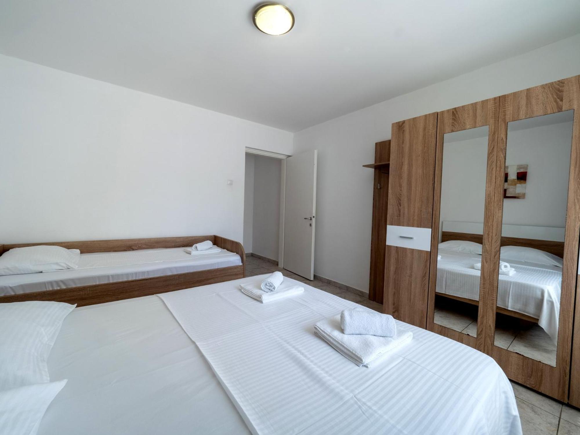 Apartments Bianca Baška Eksteriør bilde